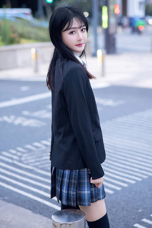 妻子招待丈夫朋友